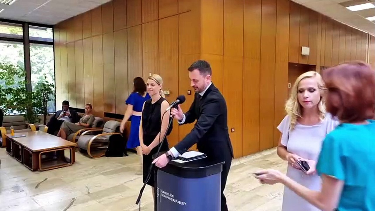 ZÁZNAM: Premiér: O zvyšovaní platov učiteľov sa intenzívne rokuje