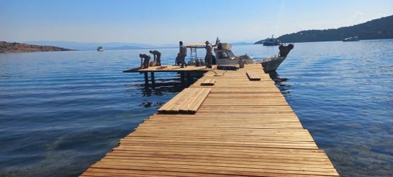 Bodrum'da kaçak yapıların yıkımları devam ediyor