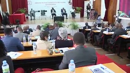 Download Video: Antigo bastonário da Ordem dos Advogados considera que Moçambique é a jurisdição com competência para Julgar Manuel Chang