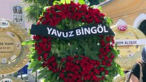Yavuz Bingöl annesinin cenazesinde sitem etti: Yazıklar olsun