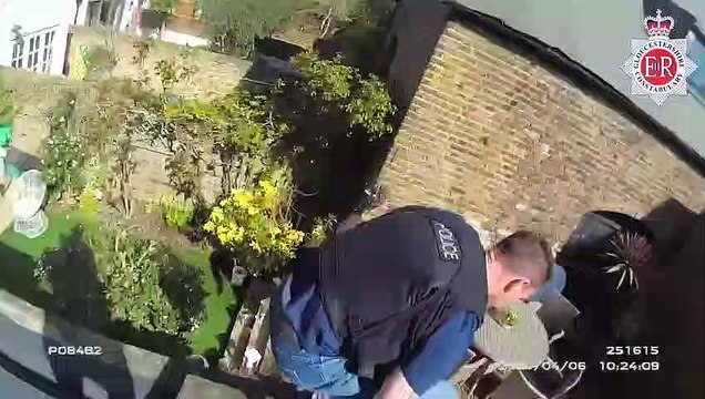 Watch as police arrest fraudsters who scammed elderly Derbyshire couple out of thousands of pounds