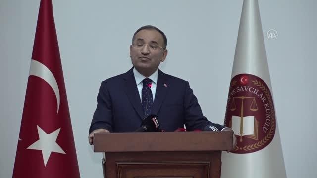 Bozdağ: Vicdanlarını ve akıllarını kiraya verenler, asla hakim ve savcı vasfını özde taşıyamazlar