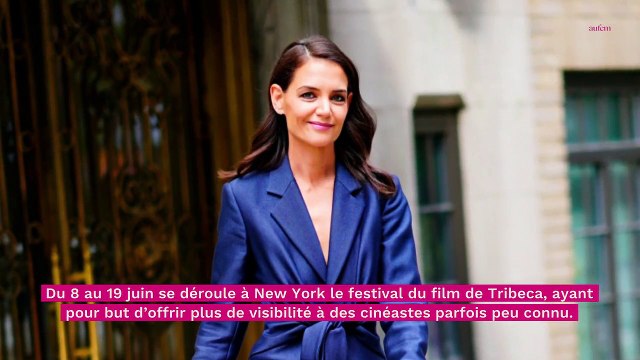 Katie Holmes au bras d'un bel inconnu : qui est cet homme qui va faire beaucoup parler