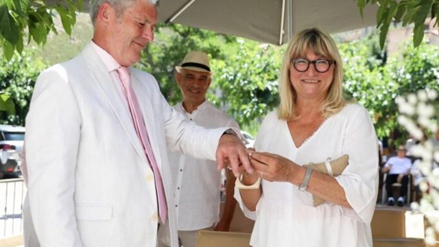 GALA VIDÉO - EXCLU - Mariage de Christine Bravo : pourquoi Laurent Ruquier n’est pas venu