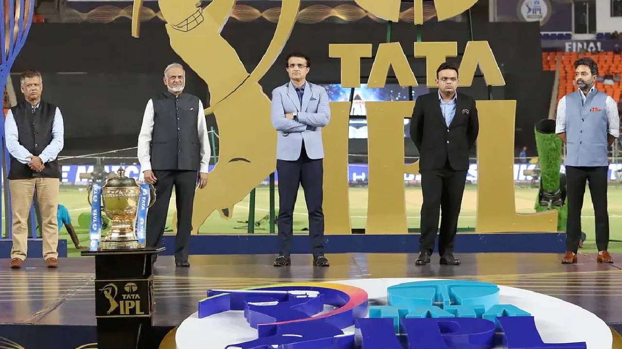 IPL Media Rights : How BCCI Will Spend 48390 Crore *Cricket | Telugu Oneindia