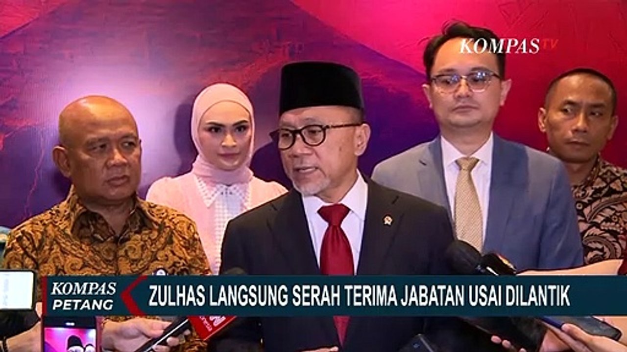 Serah Terima Jabatan Menteri Perdagangan dari Muhammad Lutfi ke Zulkifli Hasan