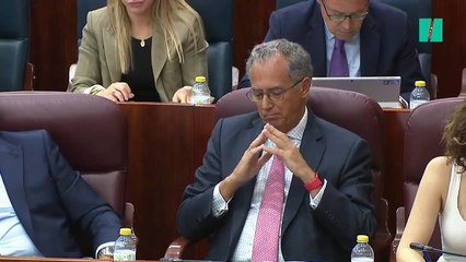 Un diputado de Más Madrid mira al vicepresidente de Ayuso y suelta este discurso sobre la educación sexual