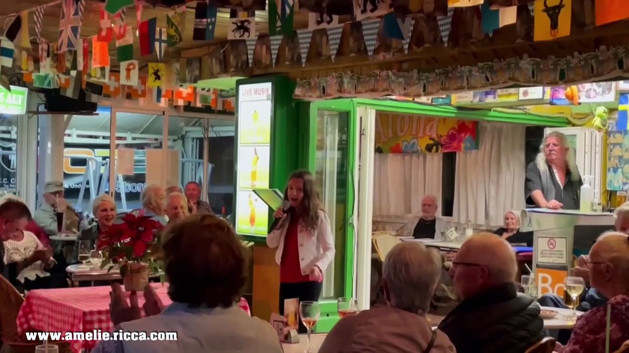 Amelie Ricca - die goldene Stimme – im Studio 21