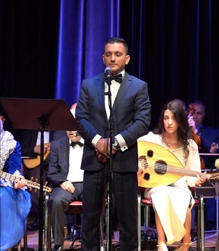 Lamine Saadi de l'Association de musique andalouse Mezghena d'Alger -Algérie-