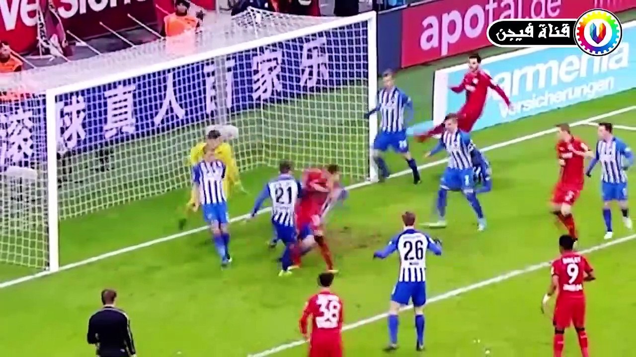 أغرب 10 مواقف مضحكة فى تاريخ كرة القدم , مواقف لن تتكرر .. !!