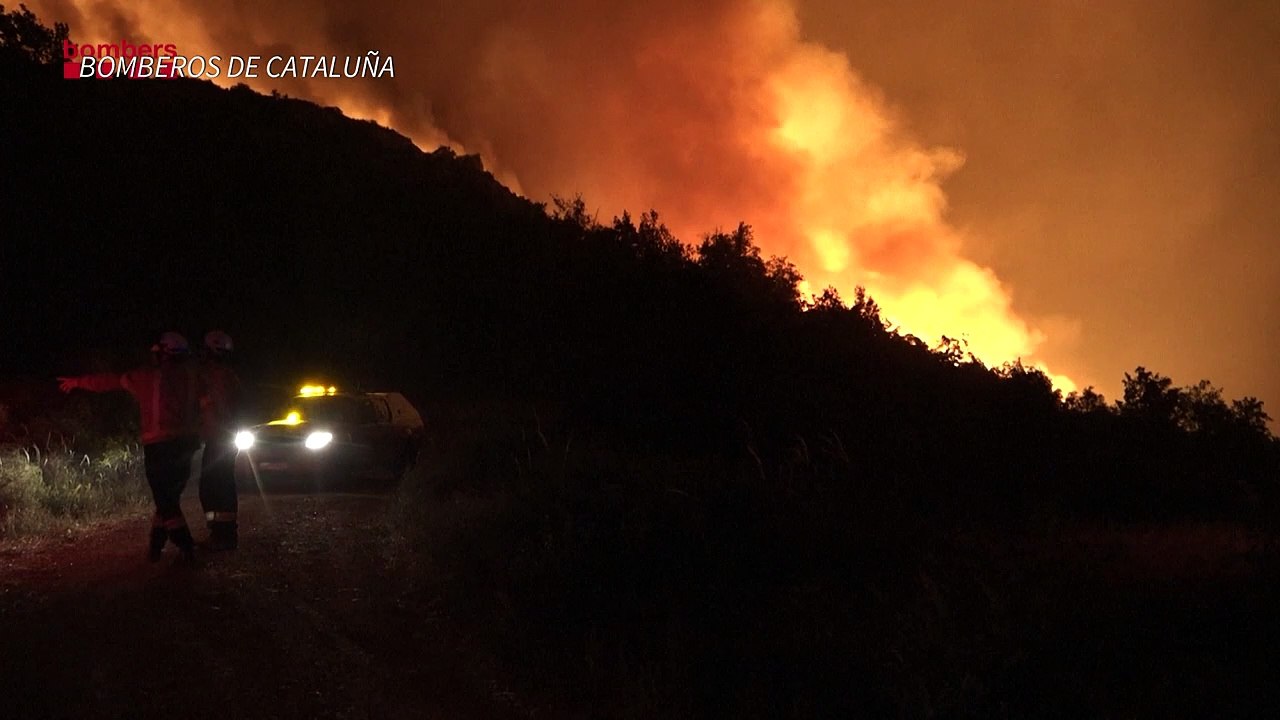 España lidia con incendios forestales y una ola...