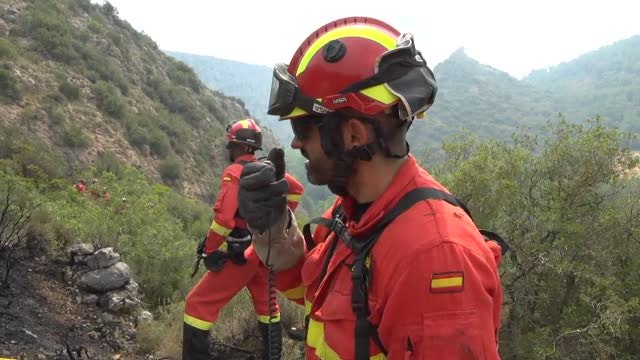 Varios fuegos simultáneos ponen en alerta a Cataluña