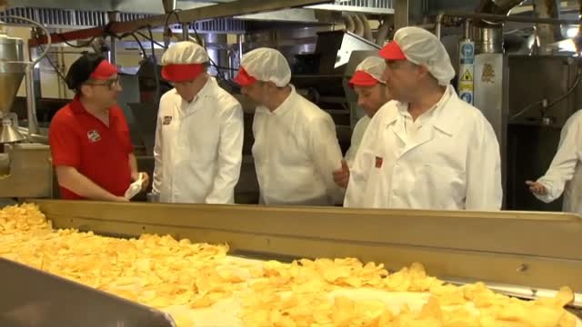 Los andaluces ya cuentan las horas para acudir a las urnas