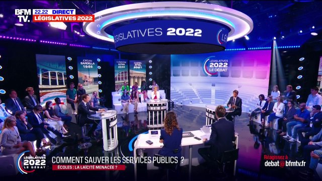 Tenues religieuses à l'école: pour Gabriel Attal, le mérite de Jean-Michel Blanquer est d'avoir cessé de mettre ce sujet-là sous le tapis