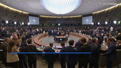 Keleten erősíti a védelmi vonalát a NATO, és továbbra is fegyverekkel támogatja Ukrajnát