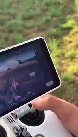 Homens usam drone para jogar "produto" com fezes em apoiadores de Lula durante evento em Uberlândia