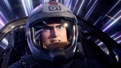 'Lightyear' Producers Say That There Was A "Definite Pushback" to Kiss From Disney | THR News