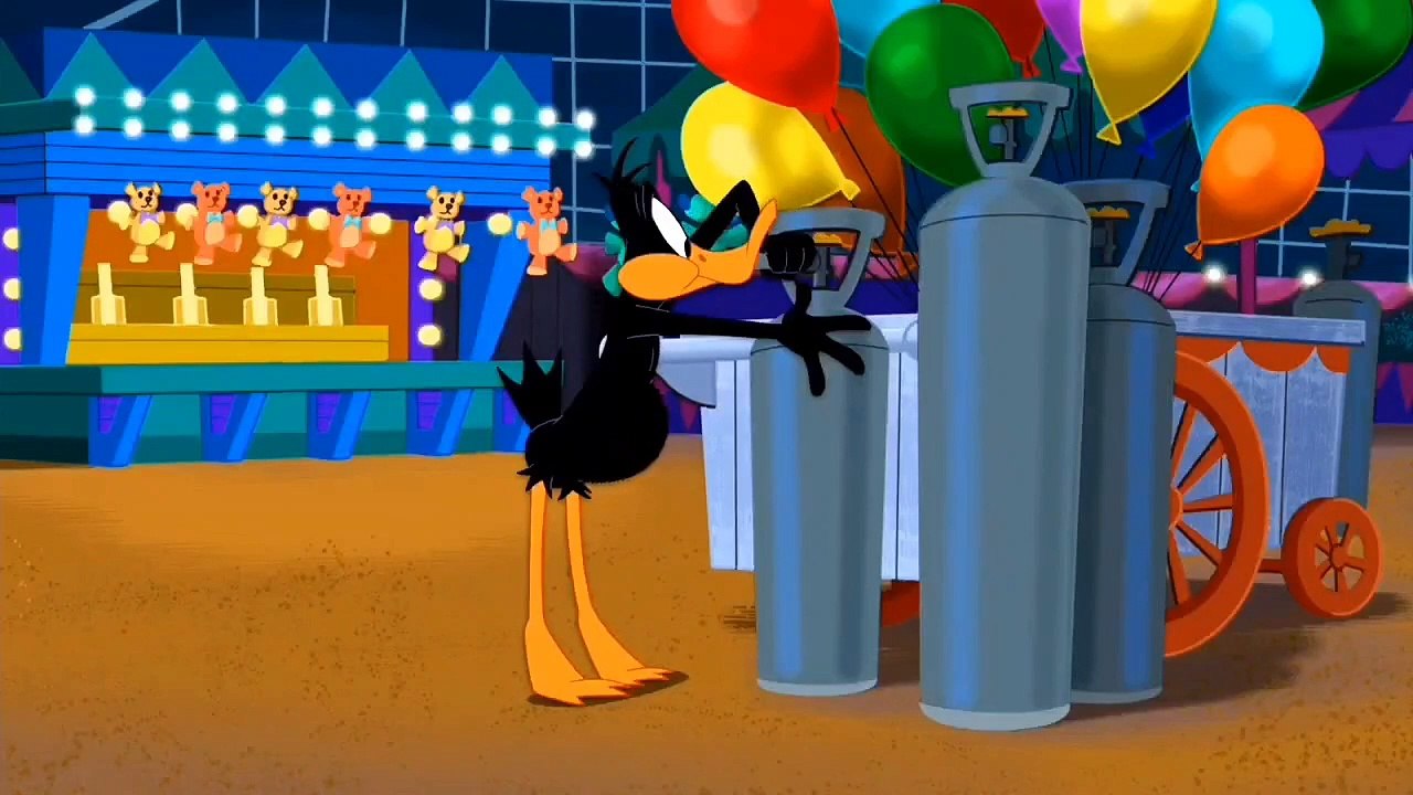 Daffy Duck Helium Inflation 1/2