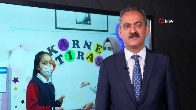 Bakan Özer: Sizler, aldığınız notlardan ibaret değilsiniz. Sizlere olan inancımız sonsuz