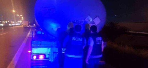 Tuzla'da 12 bin litre kaçak akaryakıt ele geçirildi