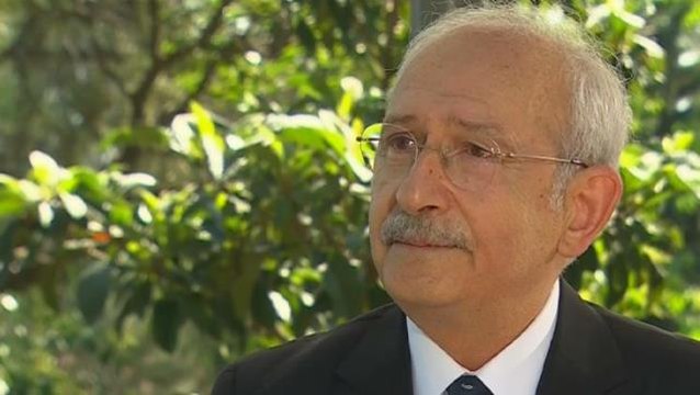 Kılıçdaroğlu, Adalet Yürüyüşü ile ilgili anısını anlatırken gözleri doldu: Oğlum 'Babamla gurur duyuyorum' dedi