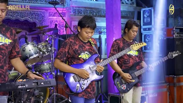 OJO DIBANDINGKE - Difarina Indra Adella ft Fendik Adella - OM ADELLA