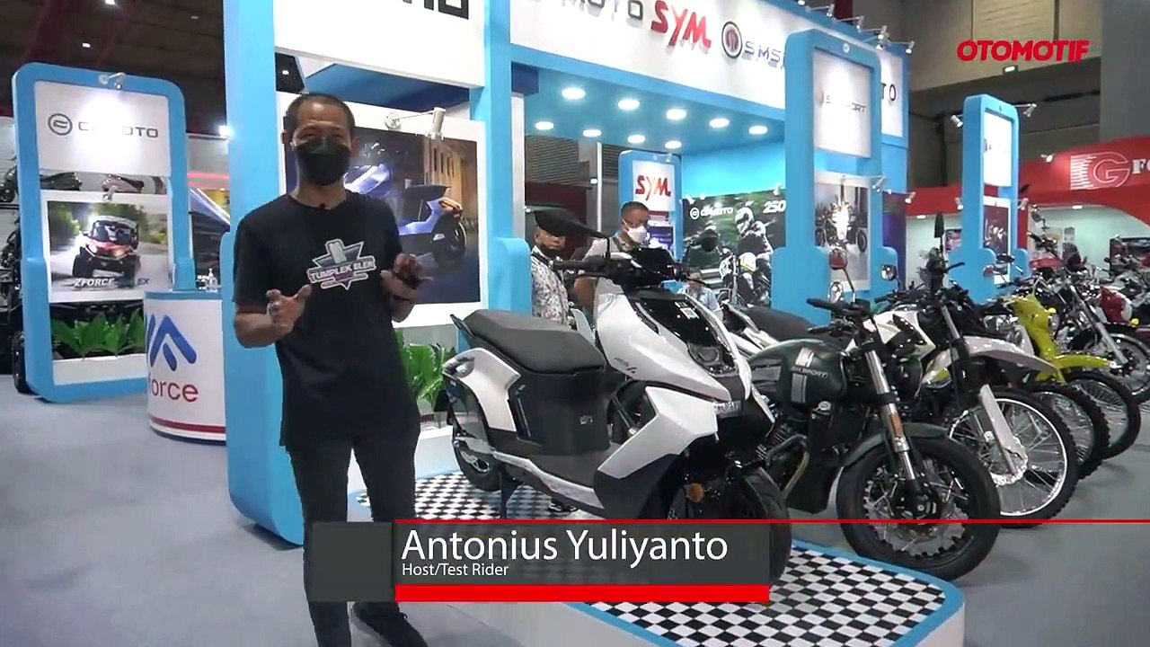 CANGGIH_BANGET..!!!!_PESAING_NMAX_dan_PCX_ELECTRIC,_ZEEHO_AE8_l_Otomotif