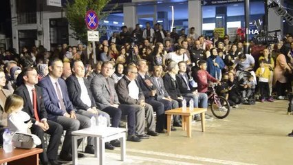 Öğretmenler korosundan Türk halk müziği konseri