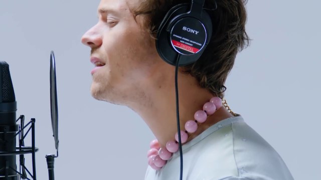 Harry Styles - Boyfriends (Live Acoustic Version)