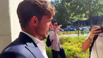 Elio Berti, ag. Asllani, all'uscita dalla sede dell'Inter: "Meglio di qui non c'è niente"