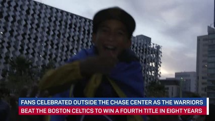 Скачать видео: ‘It’s a given!’ - Warriors fans laud Curry greatness after NBA Finals win