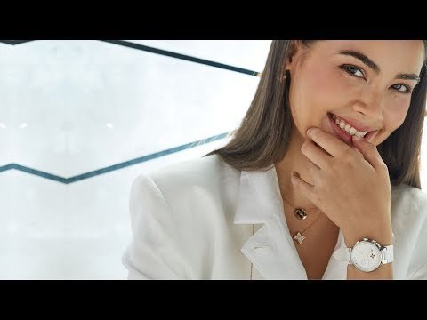 เปิดใจ! เบื้องหลังความสำเร็จของ ญาญ่า-อุรัสยา กับความงามที่มาจากใจและมันสมอง