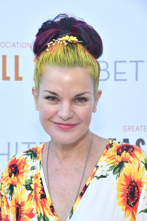 Pauley Perrette ist 53: SO krass jung sieht die Schauspielerin aus