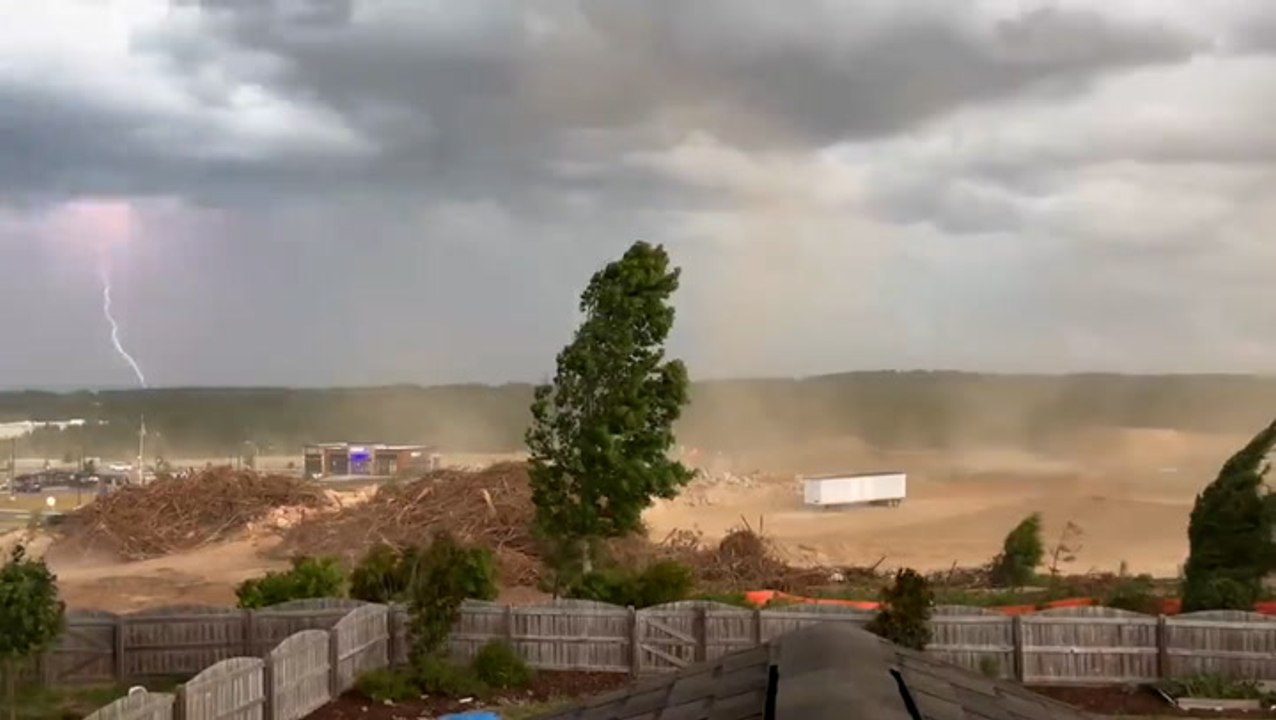 Thunderstorms roar through the Southeast