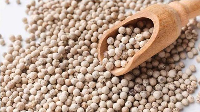 सफेद मिर्च खाने के चमत्कारी फायदे, Safed Mirch Khane ke Benefits | Boldsky *Health