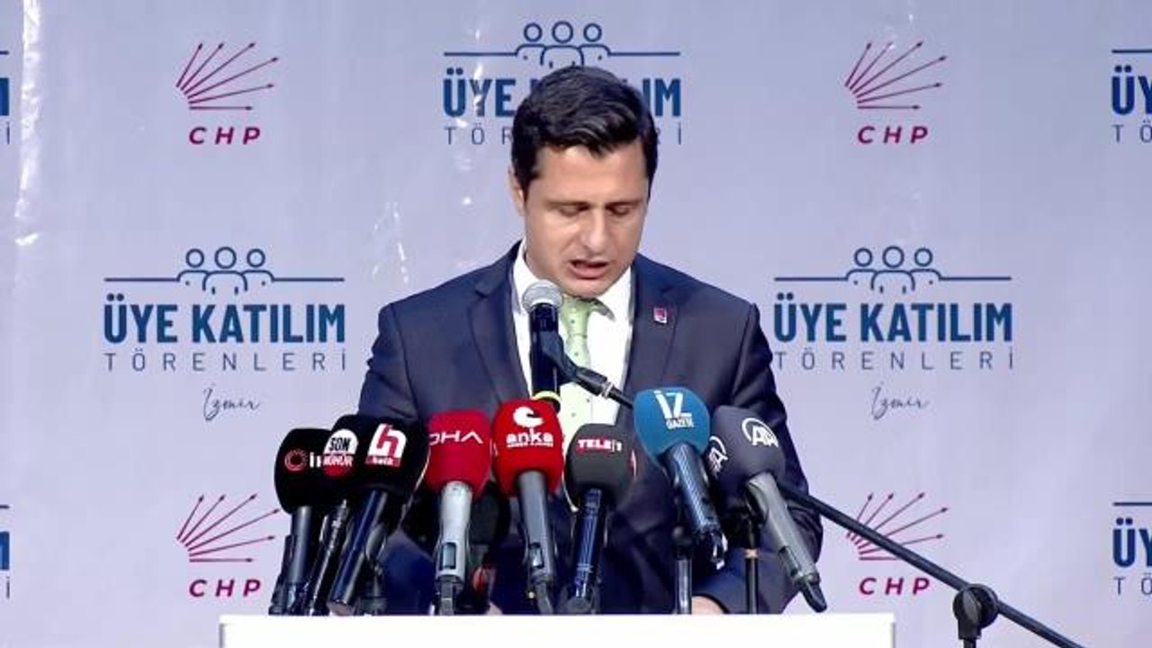 İzmir'de 3000 Kişi CHP Rozeti Taktı… CHP İzmir İl Başkanı Yücel: Altı Ok'un Çatısı Altında Mücadele Etmek İsteyenlerde İnanılmaz Artış Var"