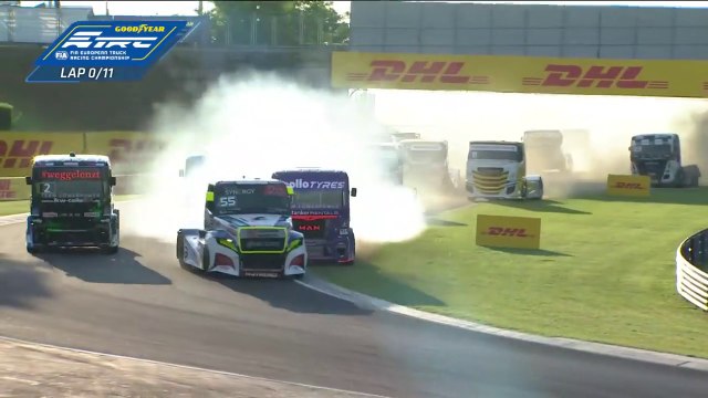 Formula Truck Hungaroring 2022 Race 2 Start Big Chaos Red Flag