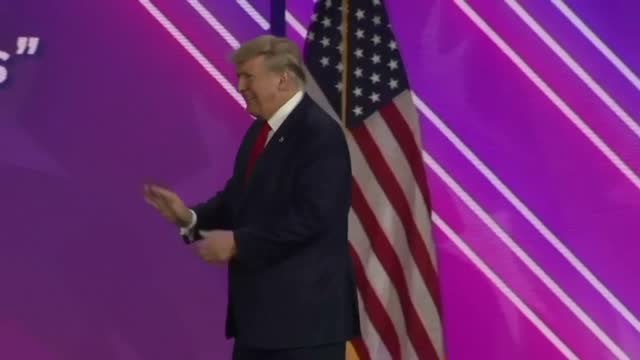 Donald Trump vuelve a la carga contra Pence e insinúa que volverá a presentarse a la presidencia de Estados Unidos