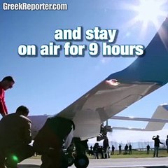 Türkiye'ye bununla mı kafa tutacaksınız? Yunanistan'ın çakma Bayraktar'ı dalga konusu oldu