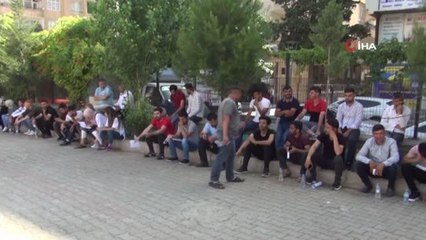 Sınava yetişebilmek için saniyelerle yarıştılar