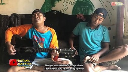 Nyanyian lucu untuk hiburan