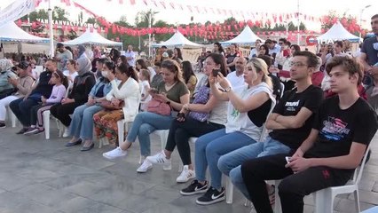 Jandarmadan Van Gölü sahilinde unutulmaz konser