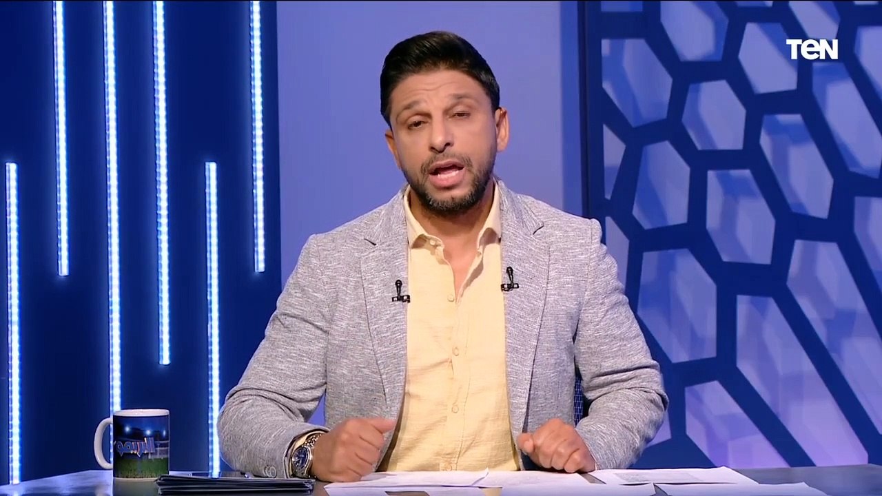 "مباراة خارج التوقعات ومنتظرين الإثارة فيها".. مقدمة فاروق عن لقاء القمة بين الأهلي والزمالك