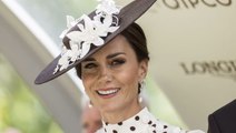 Wie einst Lady Di: Herzogin Kate begeistert bei Ascot im gepunkteten Kleid