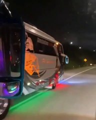Story Wa Bus Keren 30 Detik _ Po.Haryanto