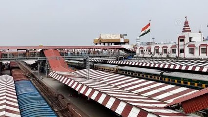 Hindistan'daki askeri reform planı protestoları devam ediyor - Tren seferleri iptal edildi