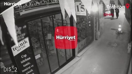 Atatürk'lü Türk bayrağına saldırıya 2 gözaltı
