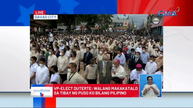 Vice President-elect Sara Duterte and President-elect Bongbong Marcos’ photo opportunity together with their families