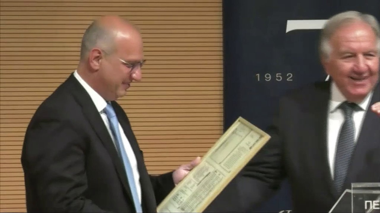 Συγκινημένος ο Γ. Οικονόμου: Τιμήθηκε η μνήμη του πατέρα του από το Επιμελητήριο Βοιωτίας