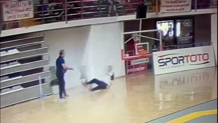 Tekvando Yıldızlar Türkiye Şampiyonası'na devam edildi